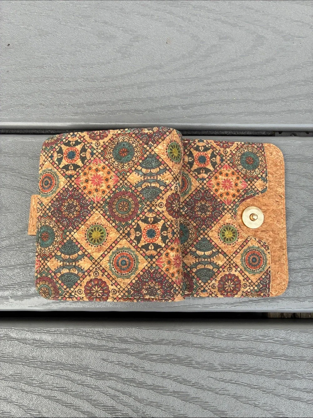 Cork Women’s Compact Boho Wallet Floral Mosaic Pattern Multicolor NWOT